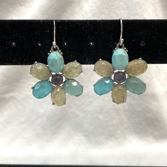 Turquoise Lime Green Earrings - Picture 1 of 3